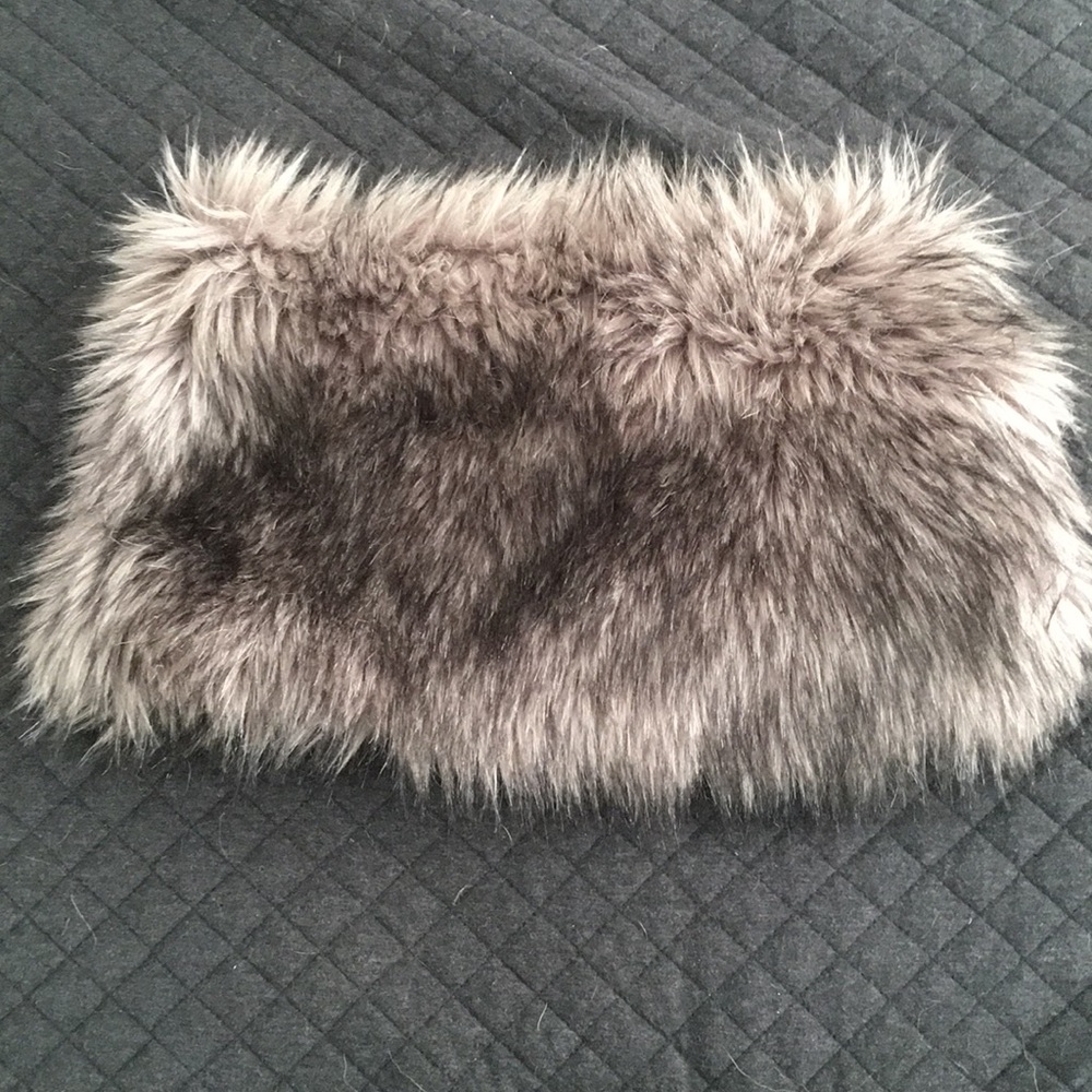 Michael Kors faux fur Infiniti scarf